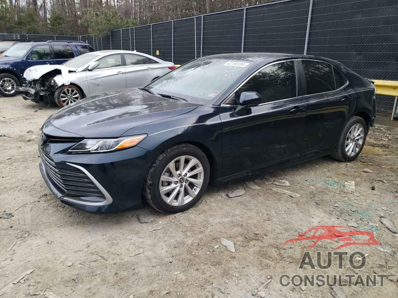TOYOTA CAMRY 2021 - 4T1C11AK8MU583766