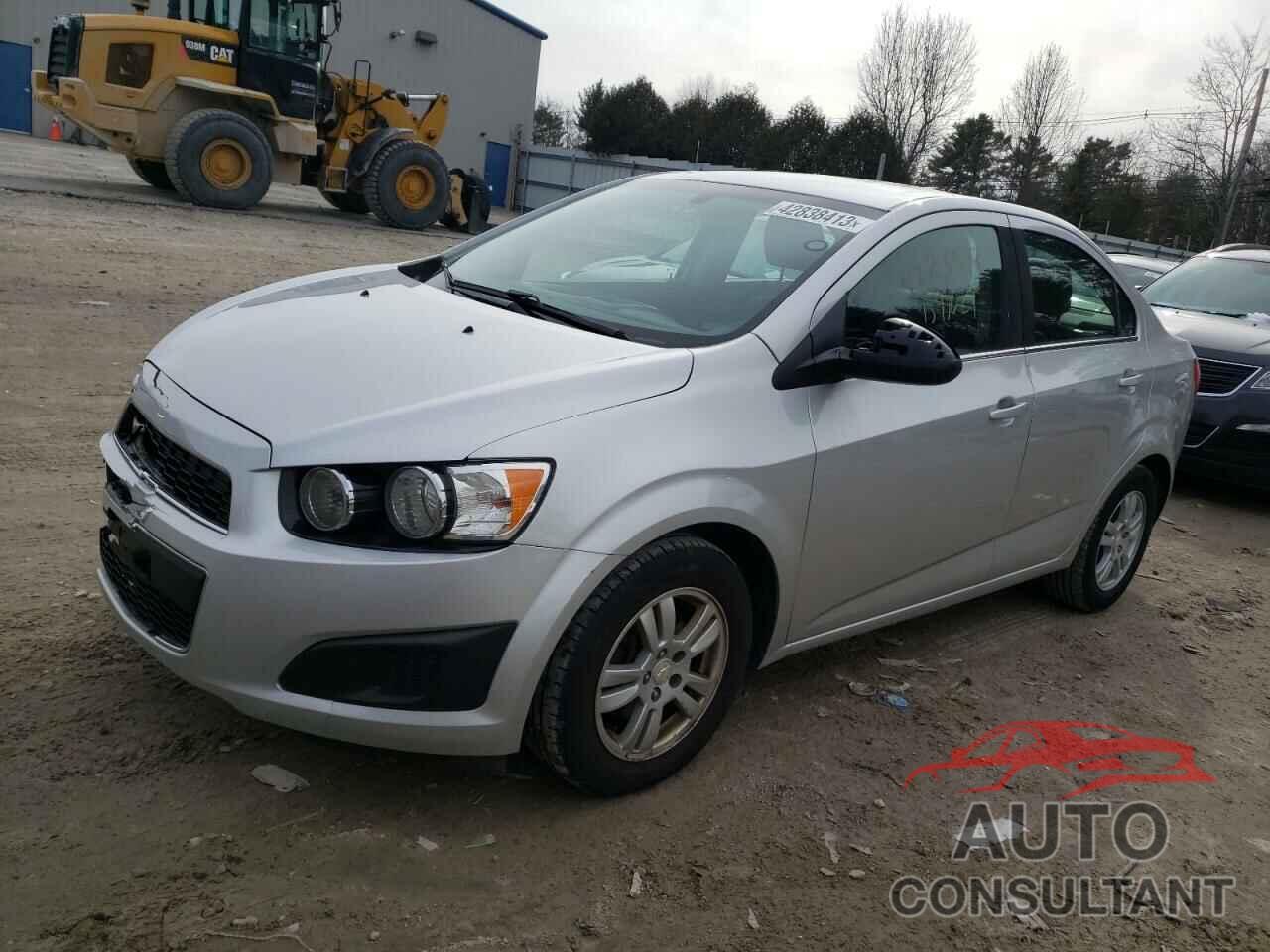 CHEVROLET SONIC 2015 - 1G1JC5SG5F4218089