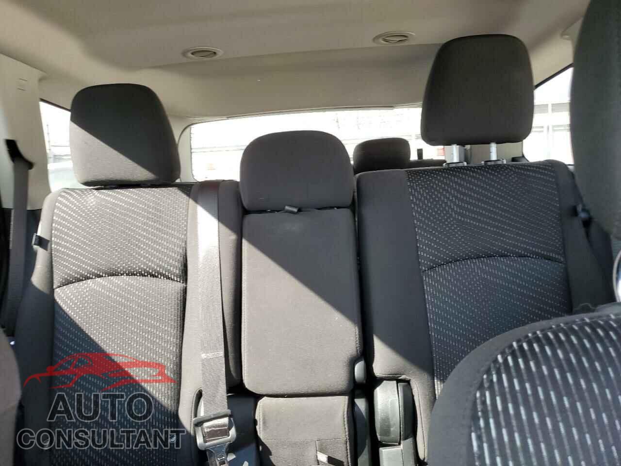 DODGE JOURNEY 2017 - 3C4PDCGGXHT684366