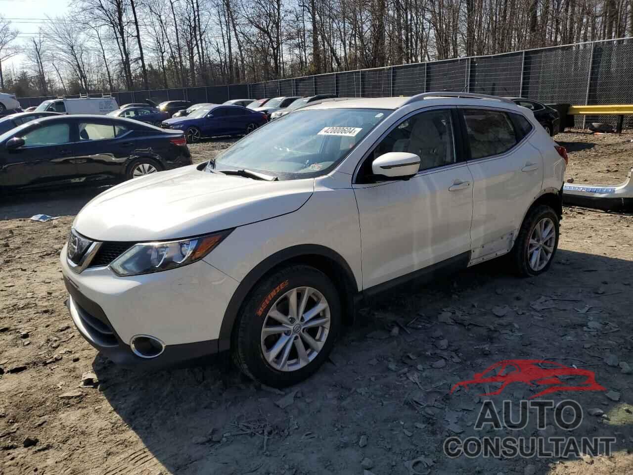 NISSAN ROGUE 2018 - JN1BJ1CR3JW266541