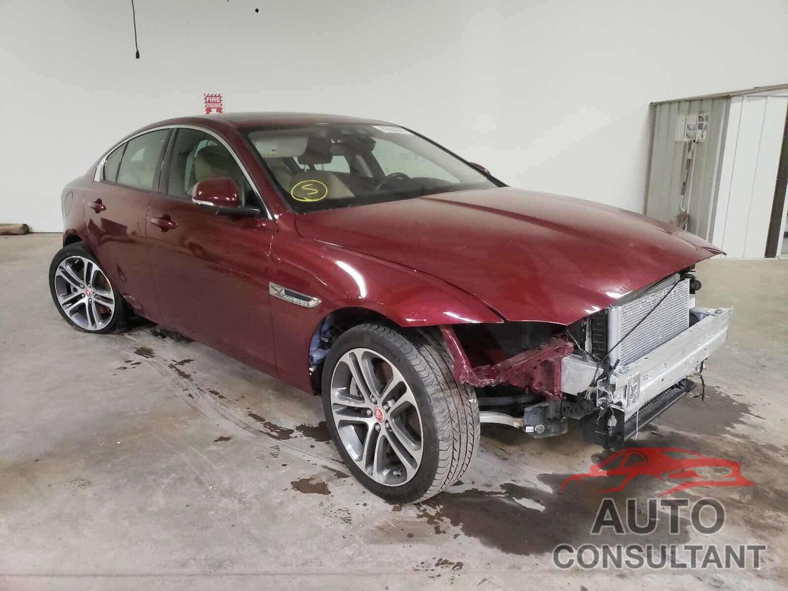 JAGUAR XE 2017 - SAJAJ4BV3HA972894