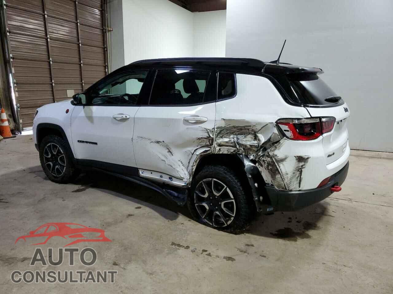 JEEP COMPASS 2024 - 3C4NJDDNXRT149564