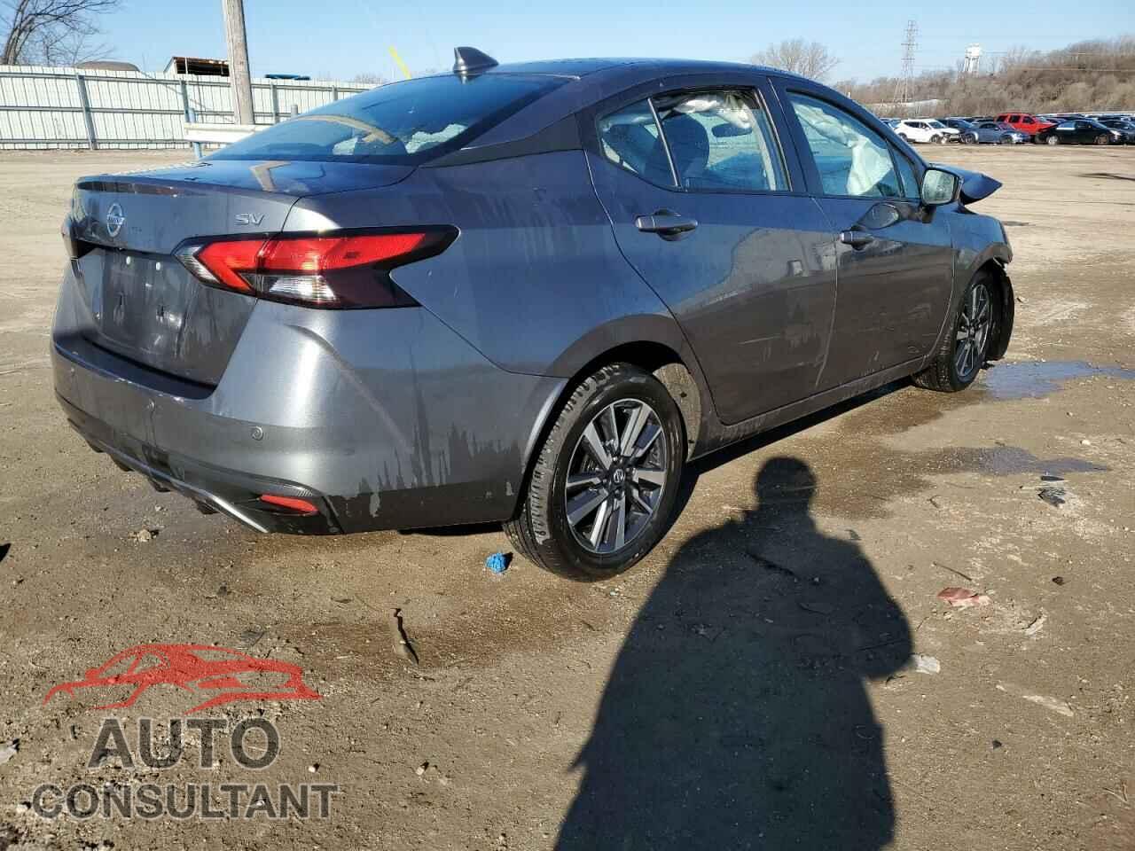 NISSAN VERSA 2021 - 3N1CN8EV5ML884384