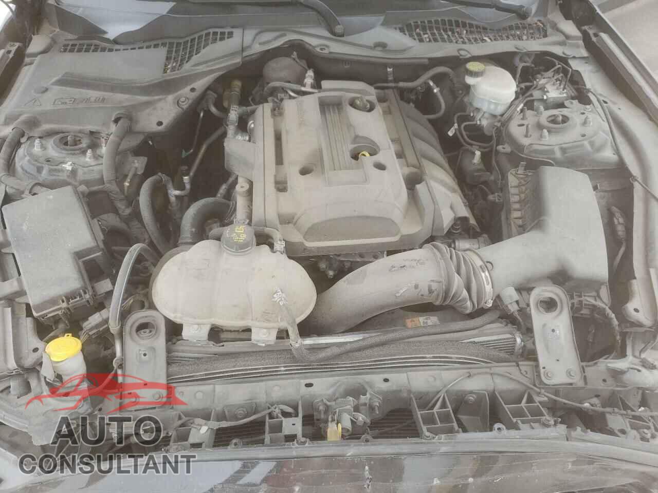 FORD MUSTANG 2017 - 1FA6P8TH5H5230823