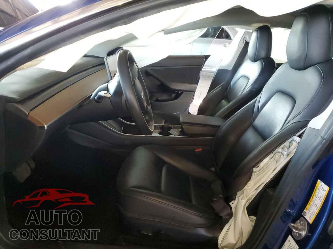 TESLA MODEL 3 2020 - 5YJ3E1EBXLF790475