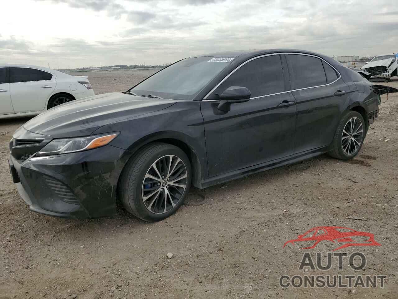 TOYOTA CAMRY 2018 - JTNB11HK3J3010714