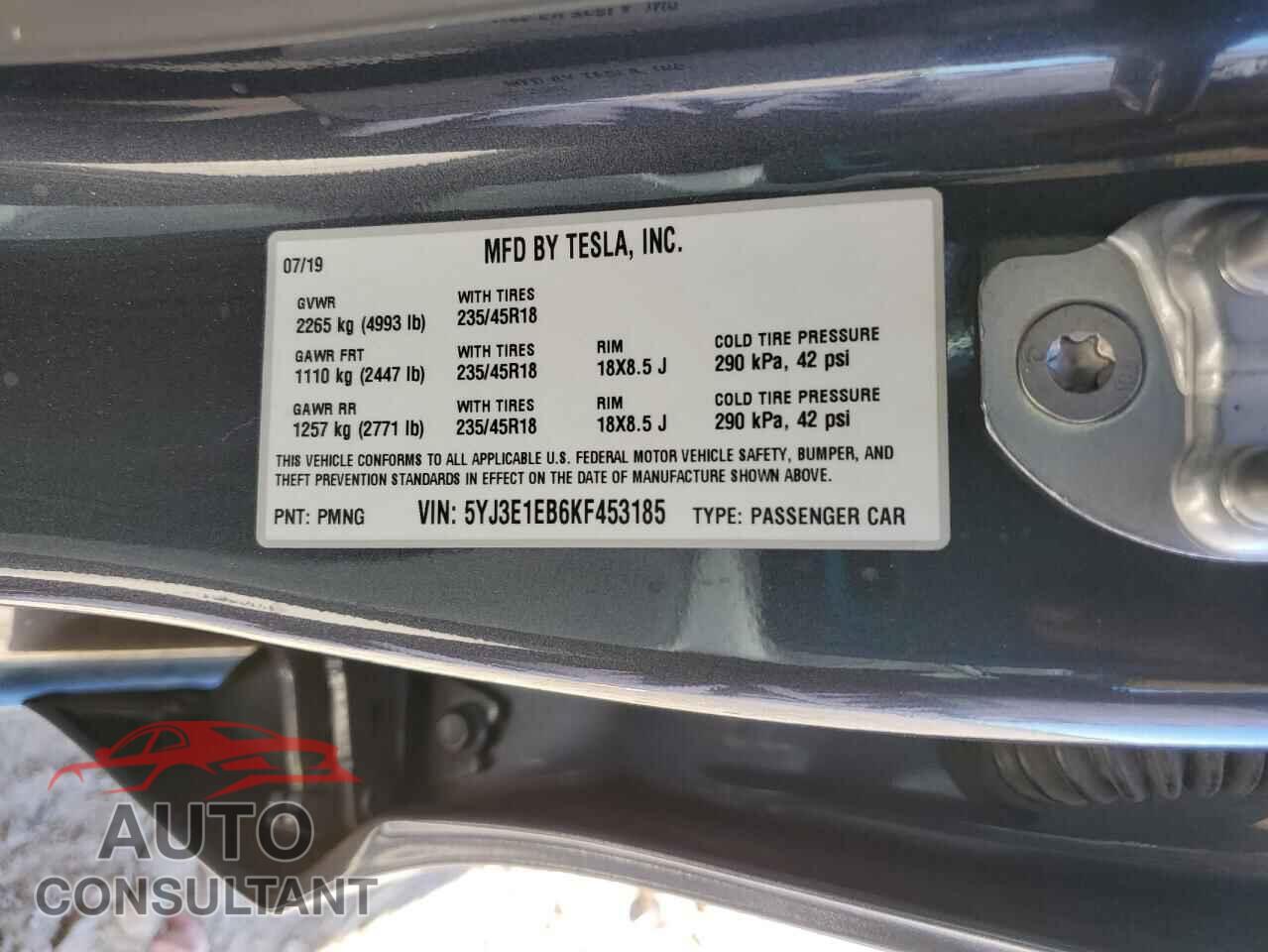 TESLA MODEL 3 2019 - 5YJ3E1EB6KF453185