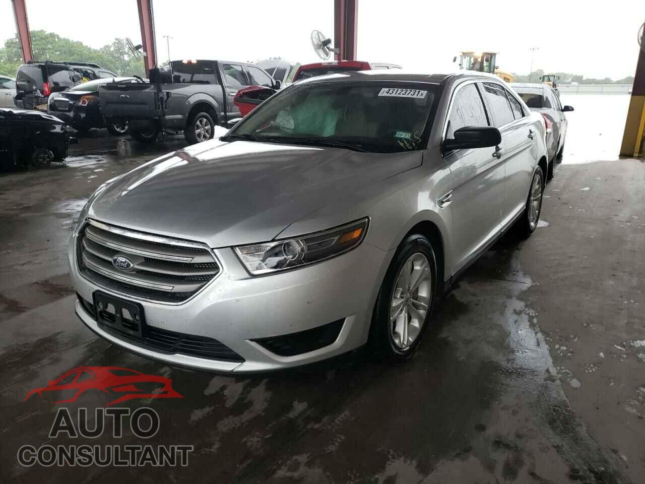 FORD TAURUS 2017 - 1FAHP2D80HG123333