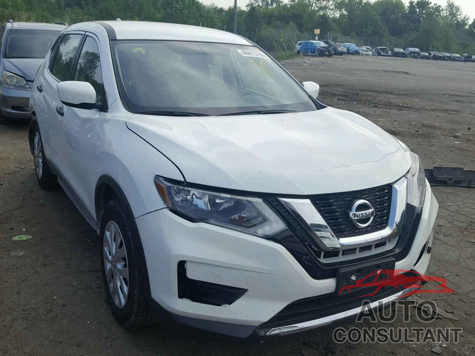 NISSAN ROGUE S 2017 - KNMAT2MV2HP526677