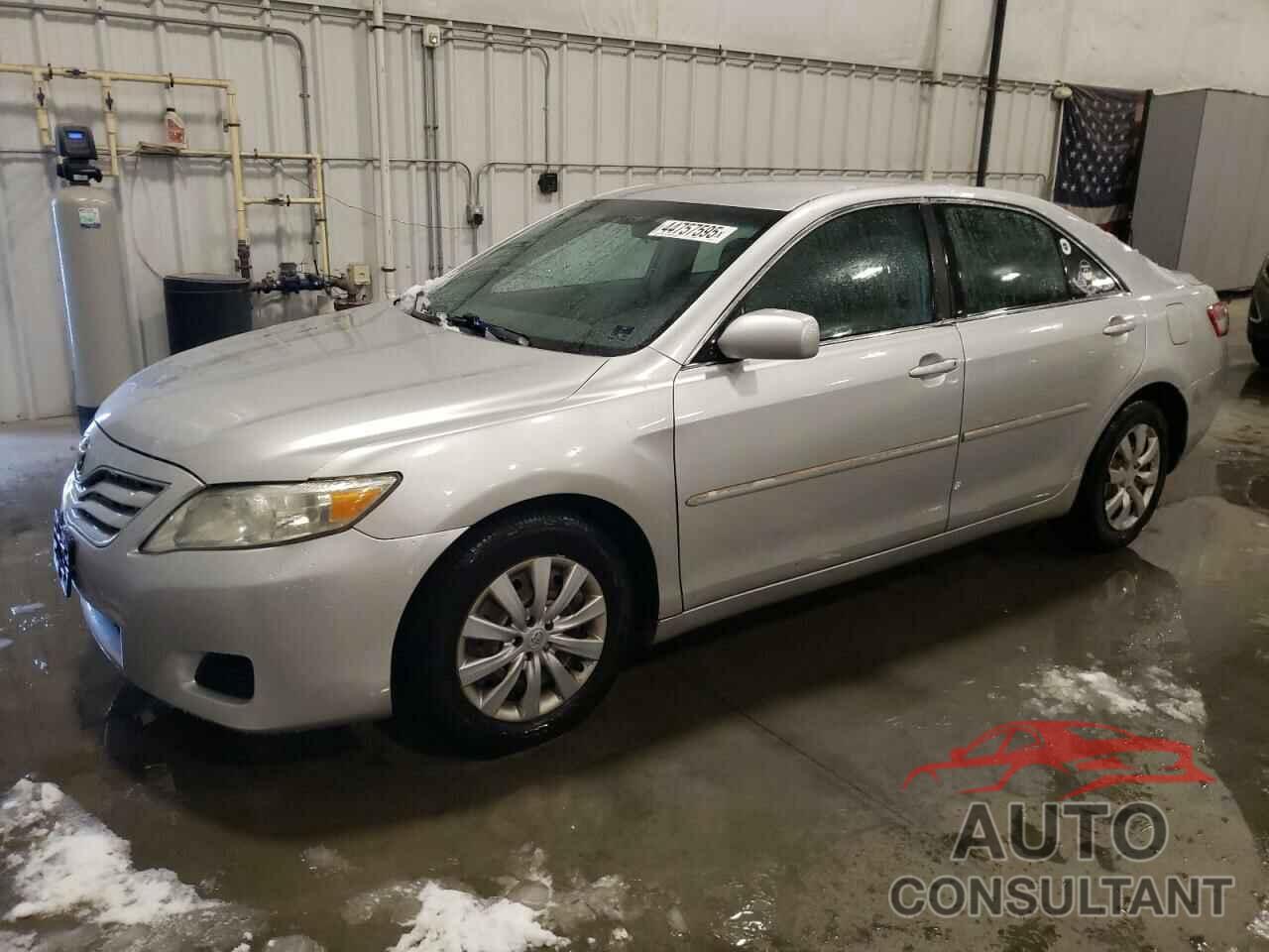TOYOTA CAMRY 2011 - 4T1BF3EK3BU668563