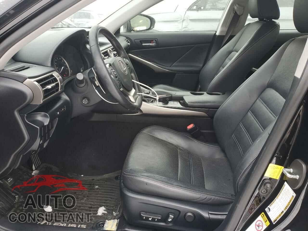 LEXUS IS 2015 - JTHCF1D23F5026213