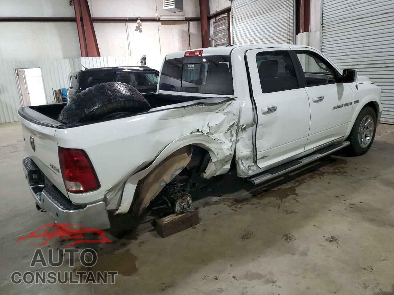 DODGE RAM 1500 2012 - 1C6RD7NT8CS272531