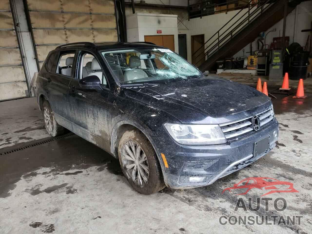 VOLKSWAGEN TIGUAN 2018 - 3VV1B7AX5JM027438