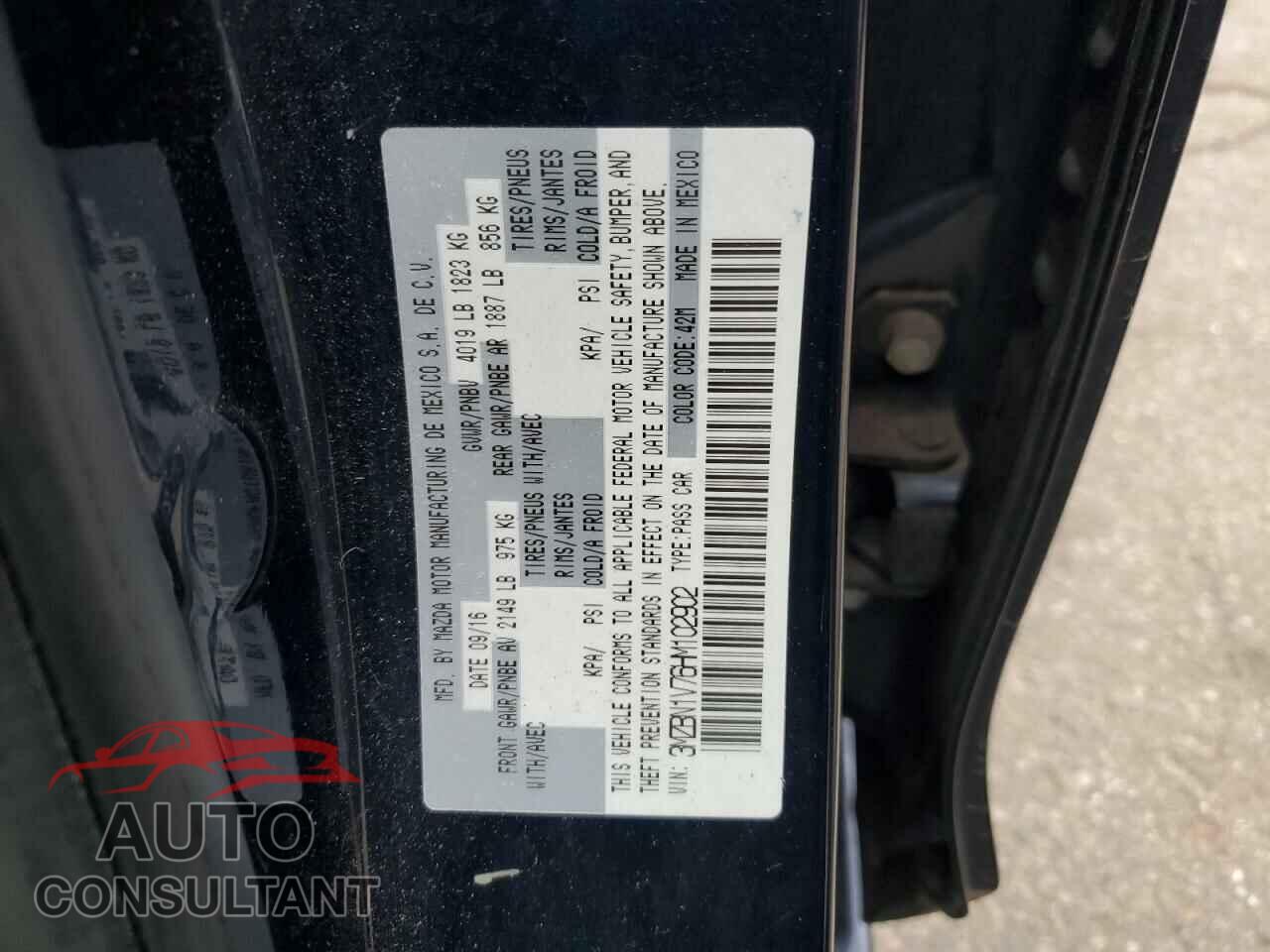 MAZDA 3 2017 - 3MZBN1V76HM102902