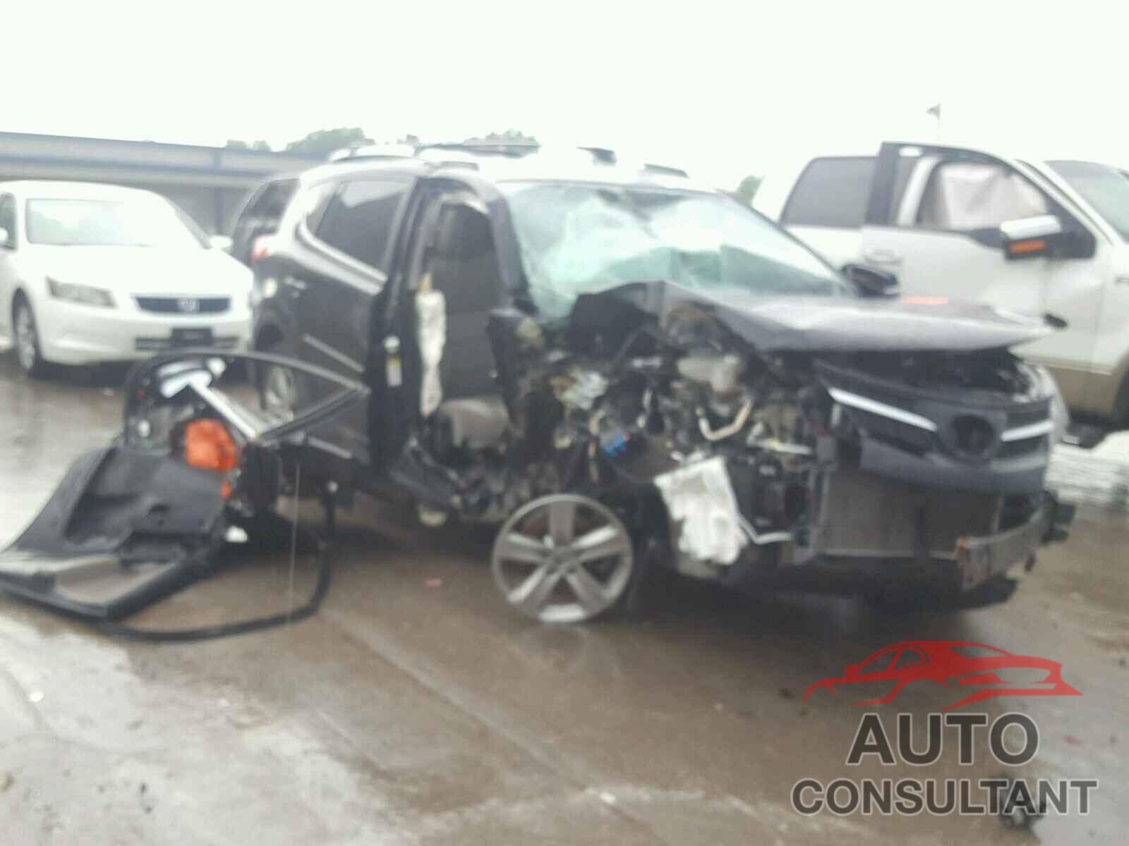 TOYOTA RAV4 XLE 2015 - 2T3RFREV0FW379648