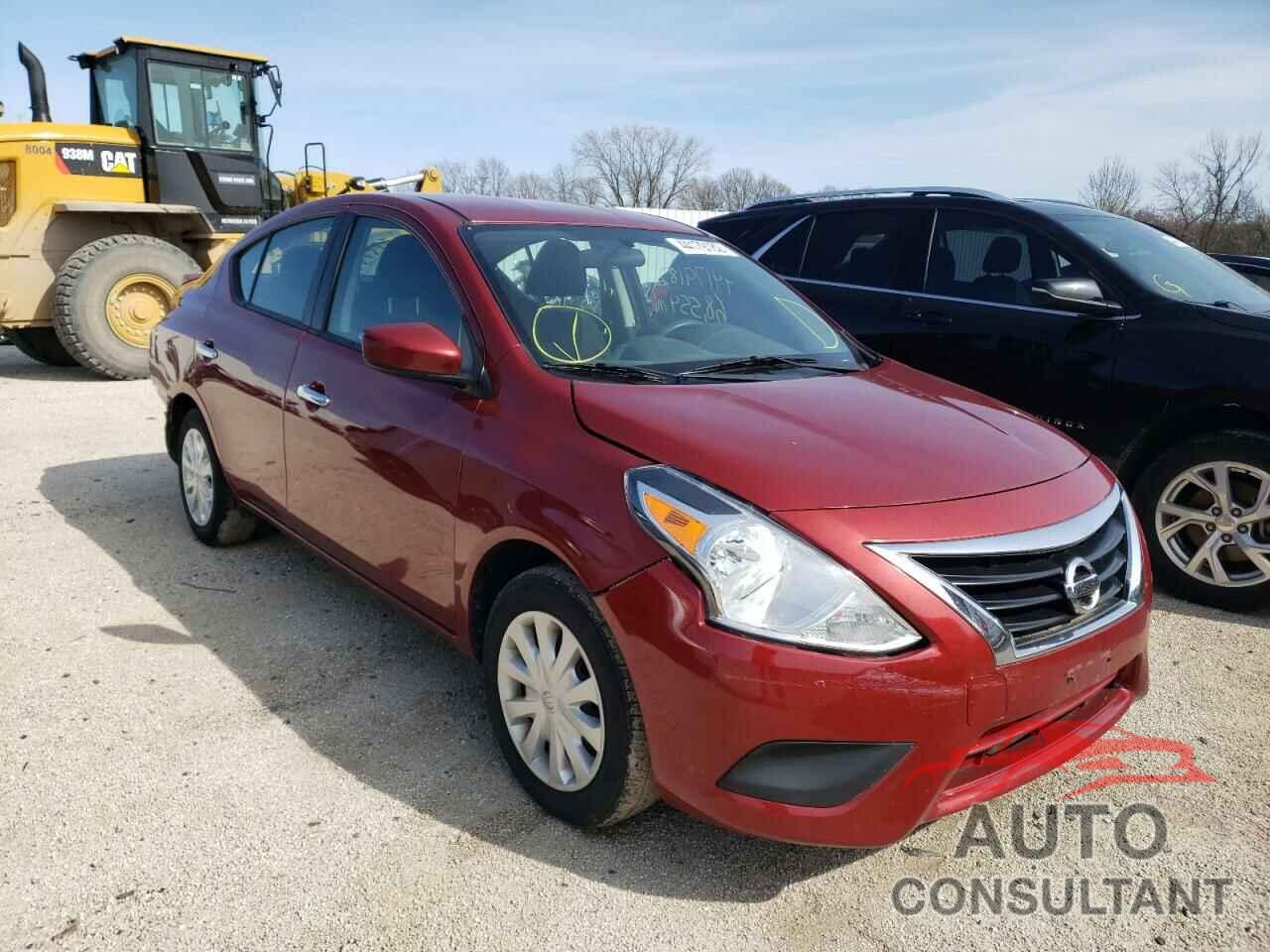 NISSAN VERSA 2018 - 3N1CN7AP4JK405701