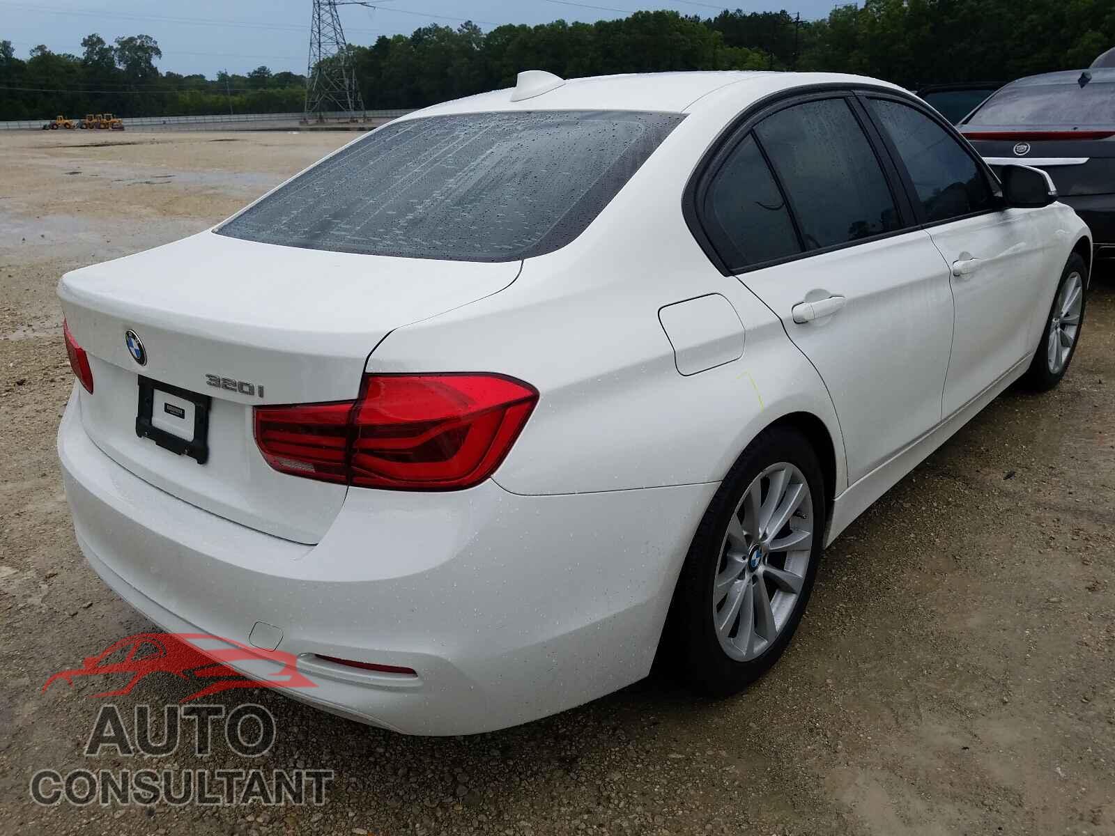 BMW 3 SERIES 2017 - WBA8A9C56HK620070