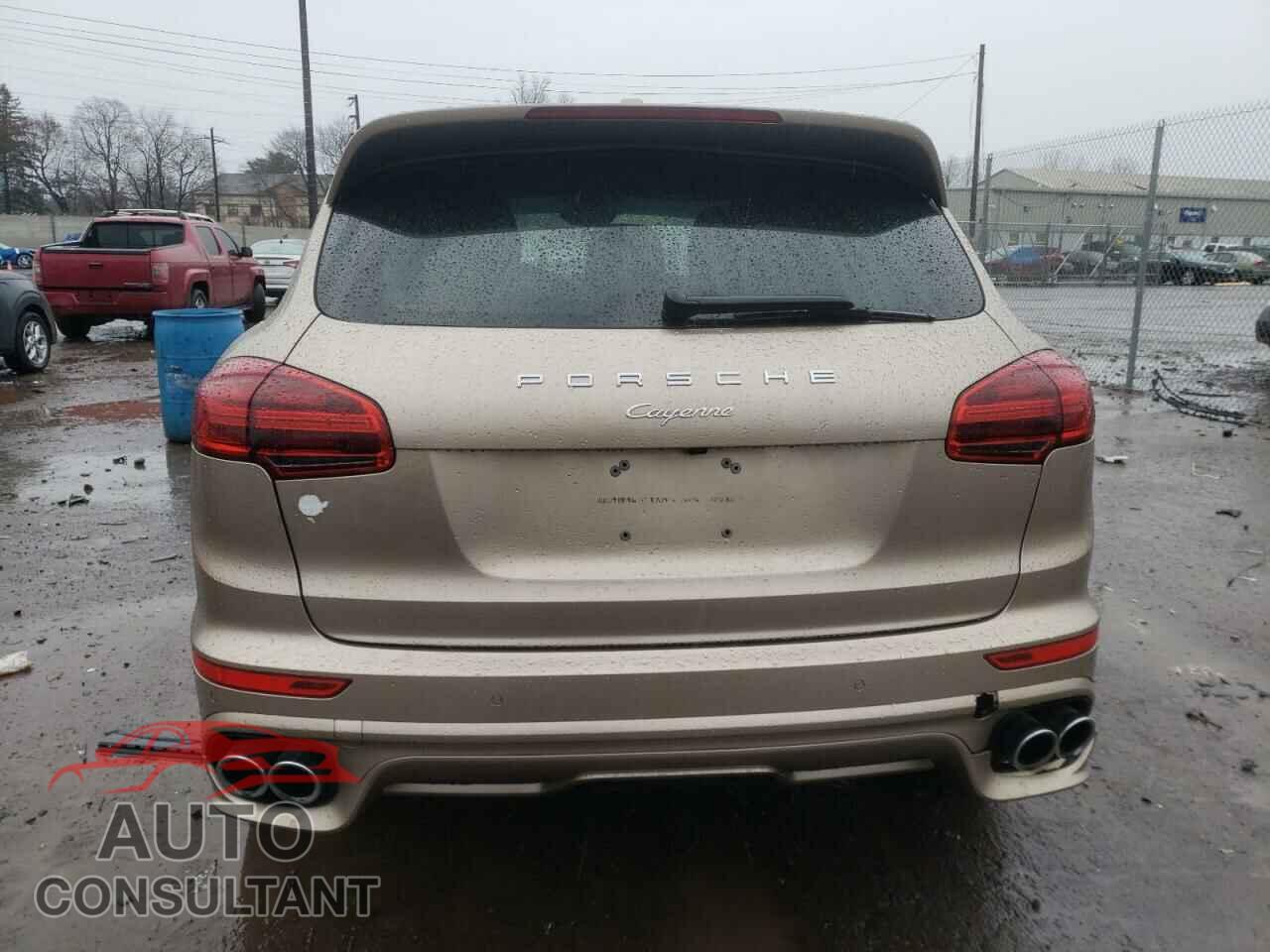 PORSCHE CAYENNE 2016 - WP1AA2A20GLA06000