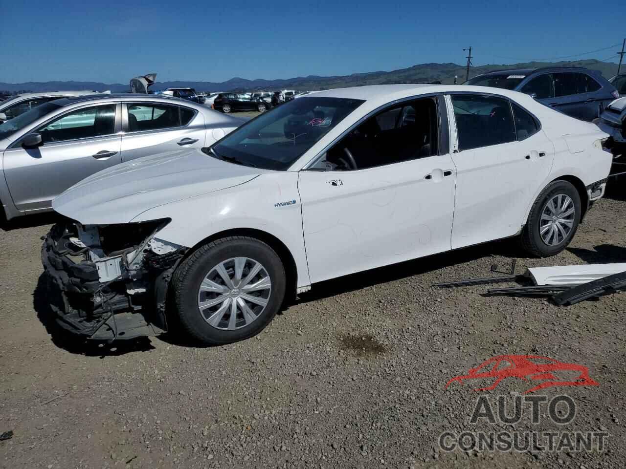 TOYOTA CAMRY 2018 - 4T1B31HKXJU502029