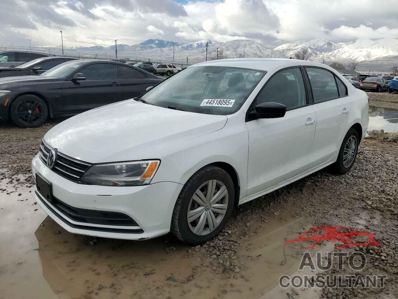 VOLKSWAGEN JETTA 2015 - 3VWLA7AJ4FM295830