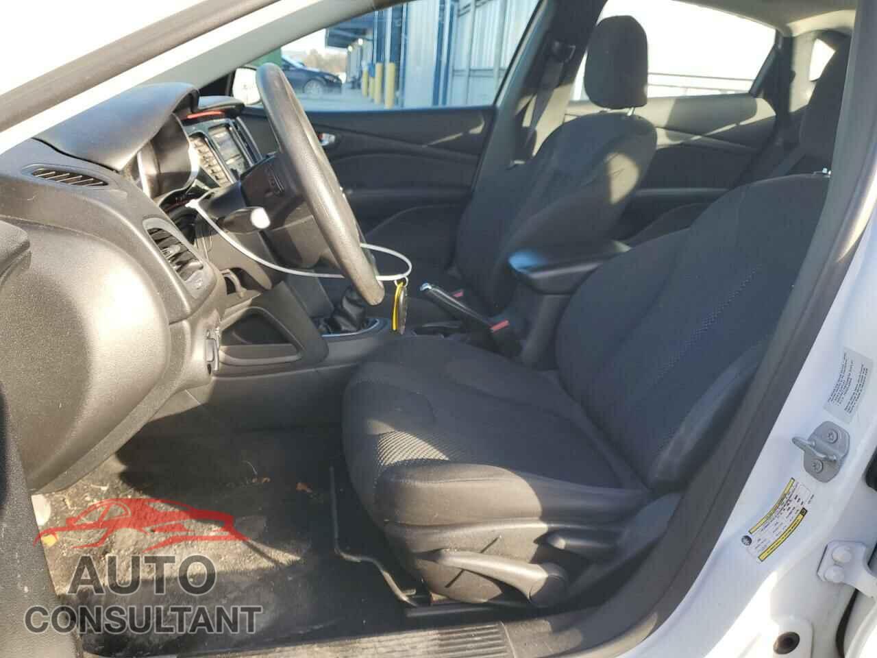 DODGE DART 2016 - 1C3CDFAA2GD519568