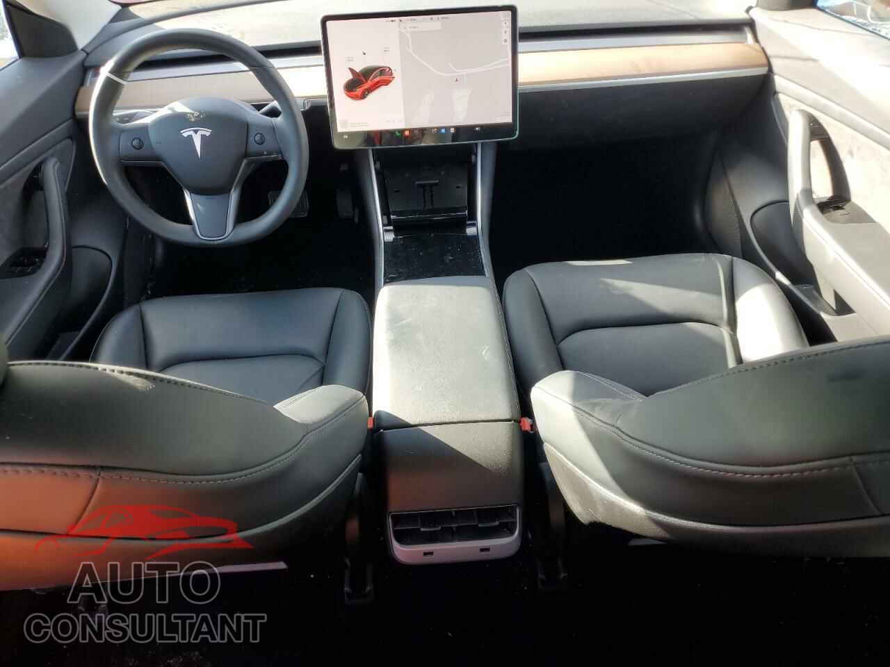 TESLA MODEL 3 2020 - 5YJ3E1EA5LF606521