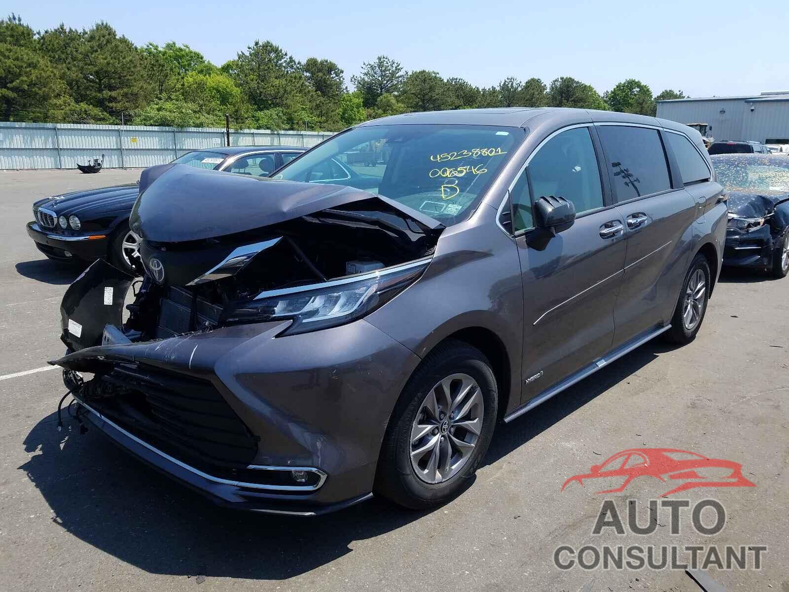 TOYOTA SIENNA 2021 - 5TDYRKEC3MS006546