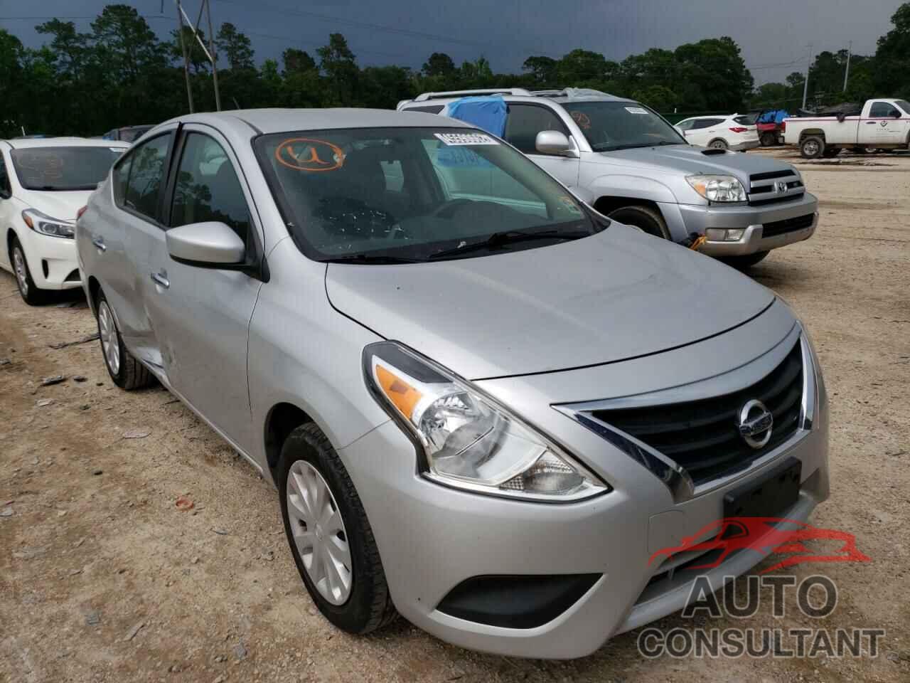 NISSAN VERSA 2018 - 3N1CN7AP8JL874445