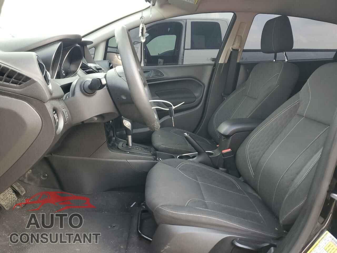 FORD FIESTA 2019 - 3FADP4EJ5KM147006