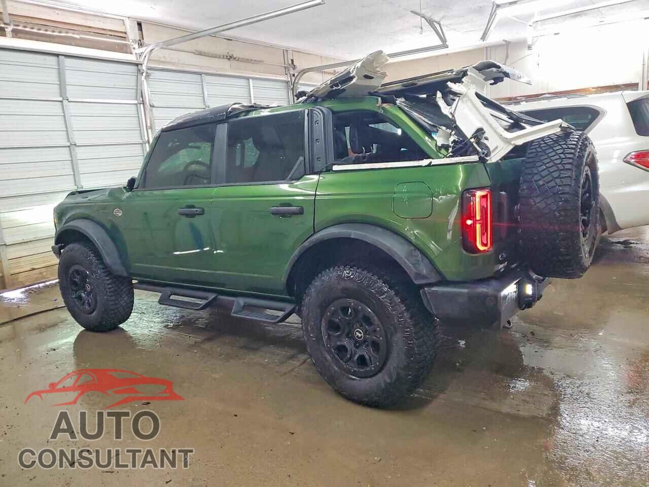 FORD BRONCO 2024 - 1FMEE2BP8RLB43363