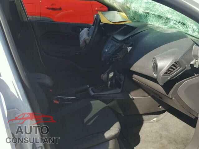 FORD FIESTA 2016 - 3FADP4EJ2GM127268