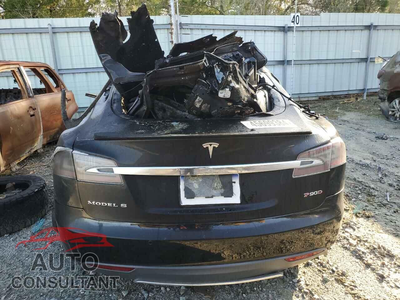 TESLA MODEL S 2016 - 5YJSA1E4XGF137739