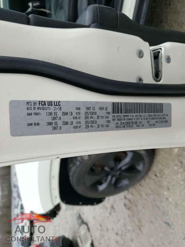 JEEP COMPASS 2019 - 3C4NJDBB5KT661960