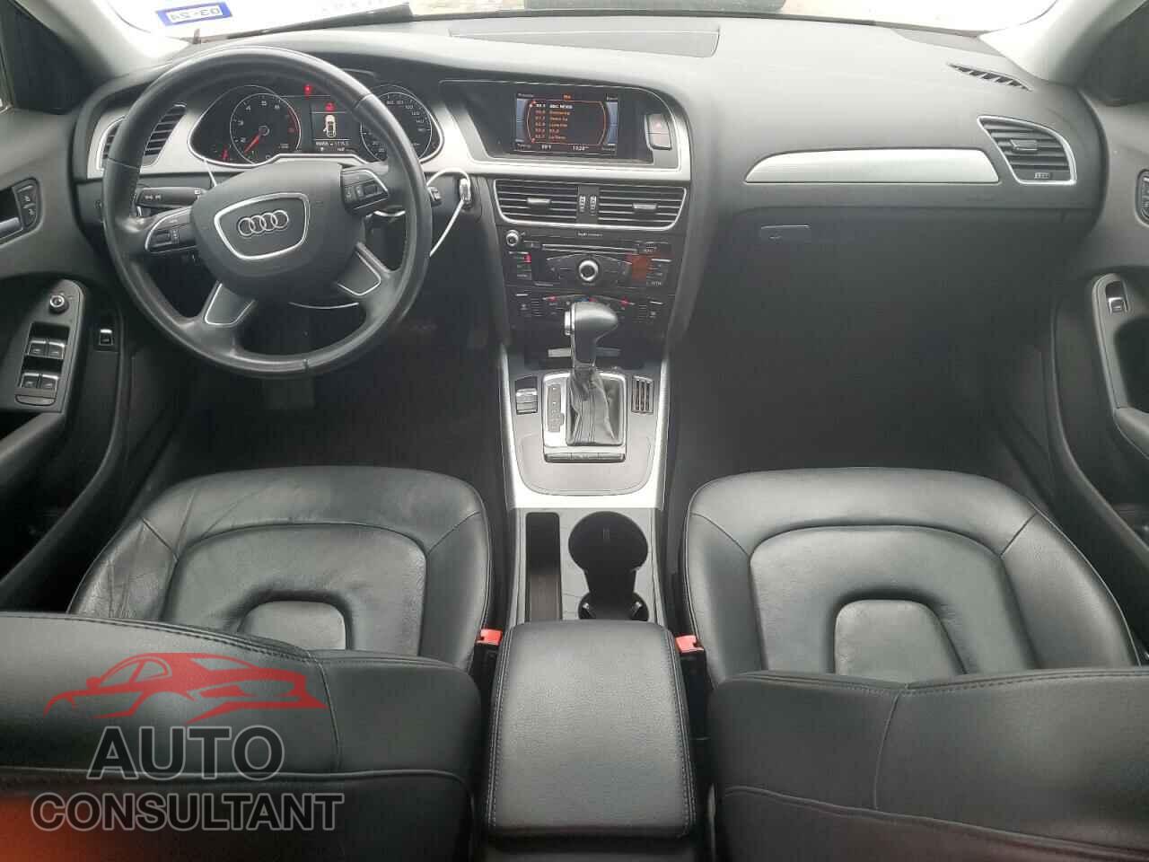 AUDI A4 2013 - WAUAFAFL1DA143935