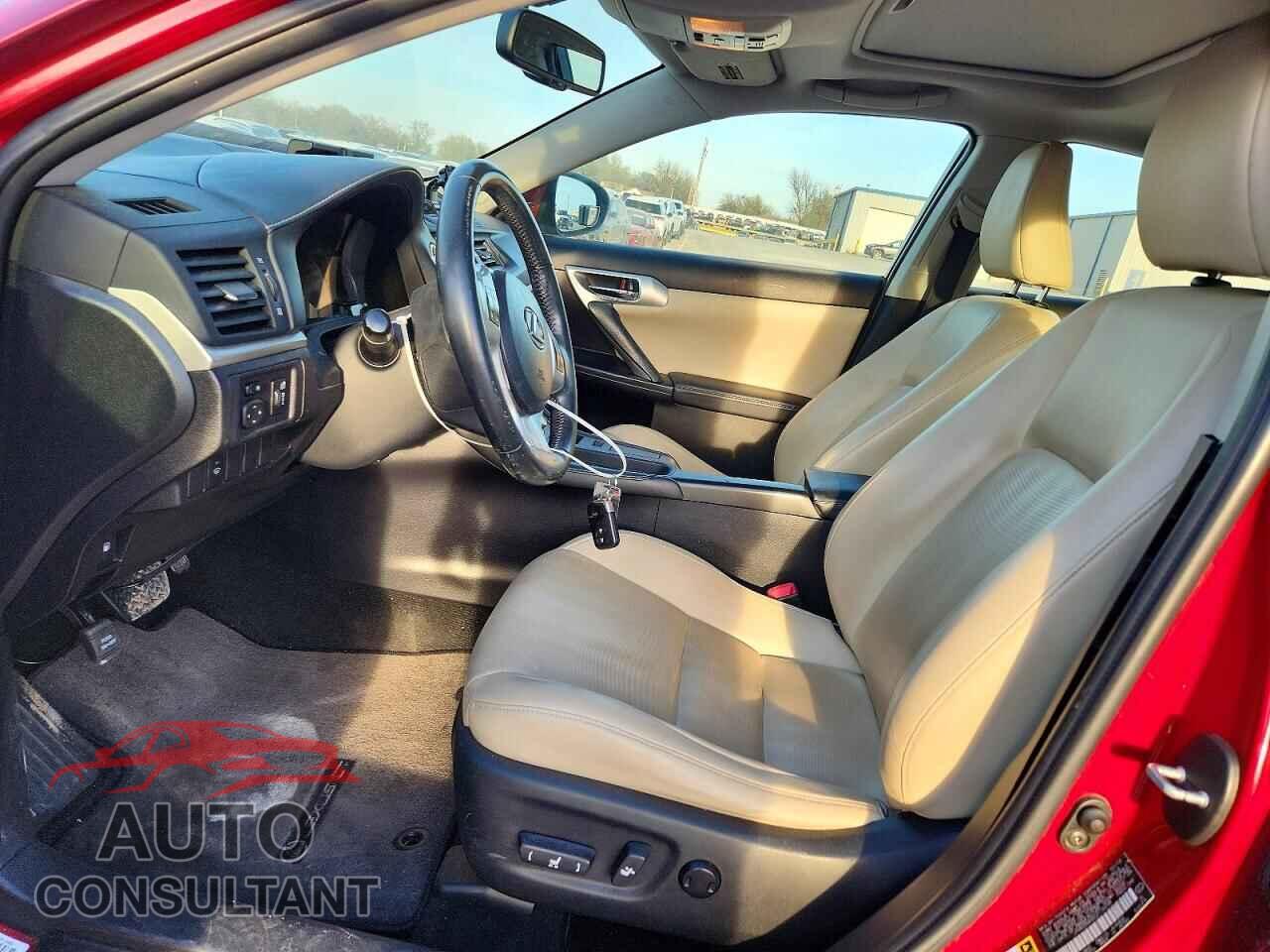 LEXUS CT 200 2012 - JTHKD5BH2C2116238
