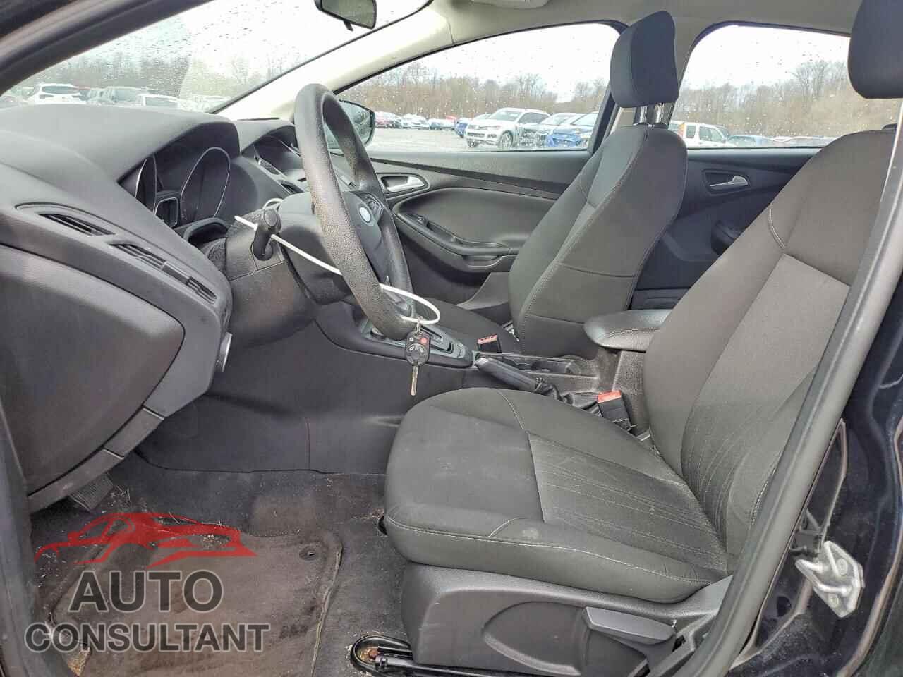 FORD FOCUS 2016 - 1FADP3F28GL394157