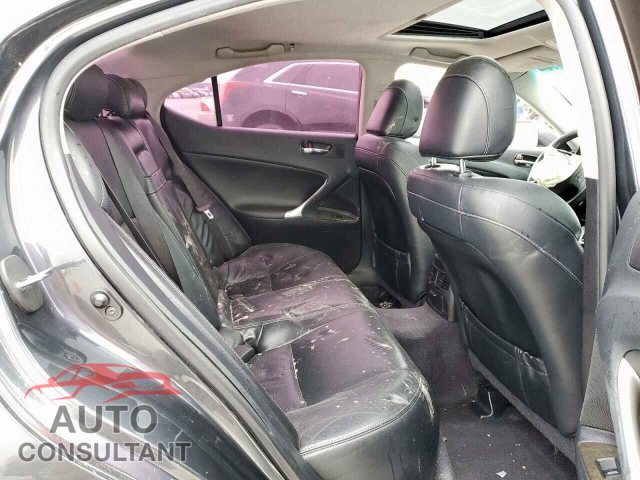 LEXUS IS 2010 - JTHBF5C26A5127632
