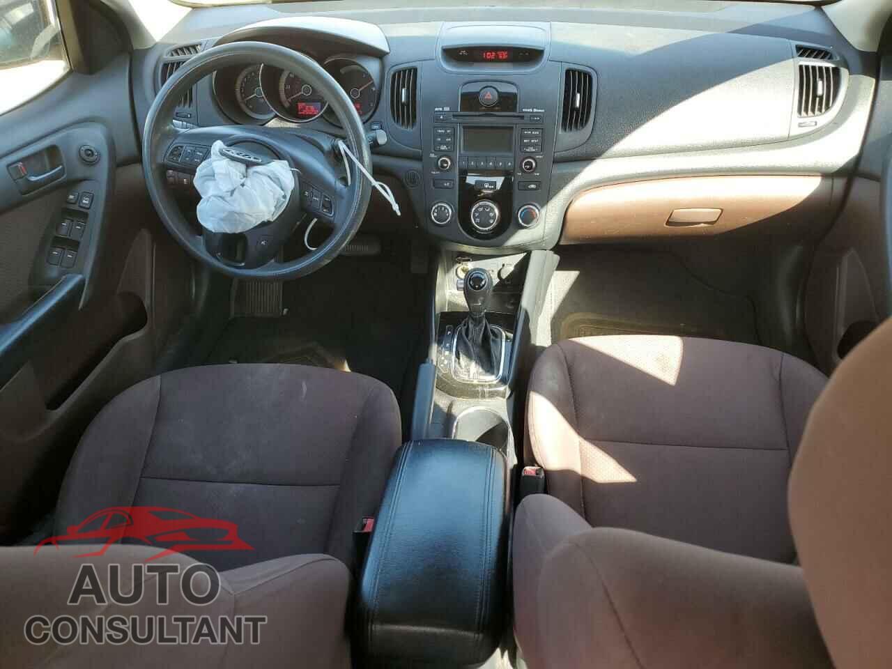 KIA FORTE 2011 - KNAFU4A23B5381237