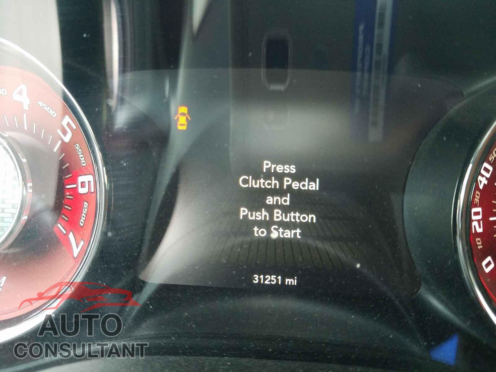 DODGE CHALLENGER 2016 - 2C3CDZC95GH306427
