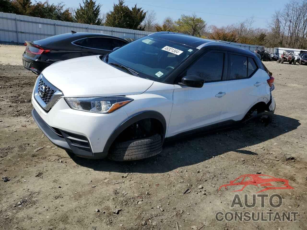 NISSAN KICKS 2018 - 3N1CP5CU2JL502648