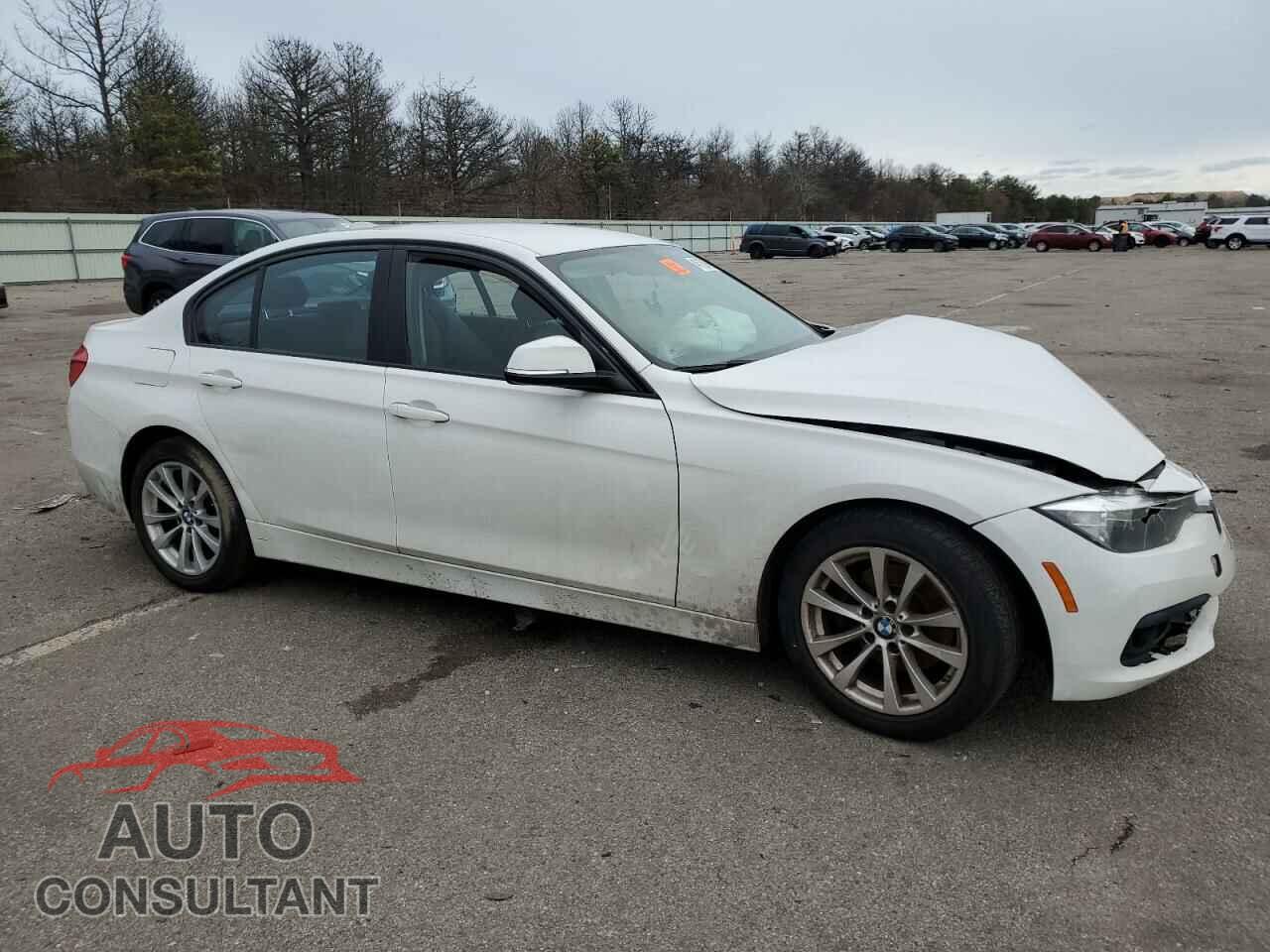 BMW 3 SERIES 2017 - WBA8A3C34HK692980