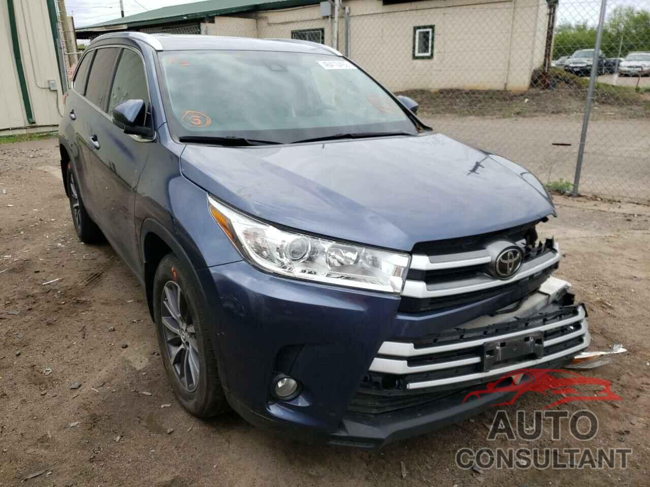 TOYOTA HIGHLANDER 2019 - 5TDJZRFH0KS931304