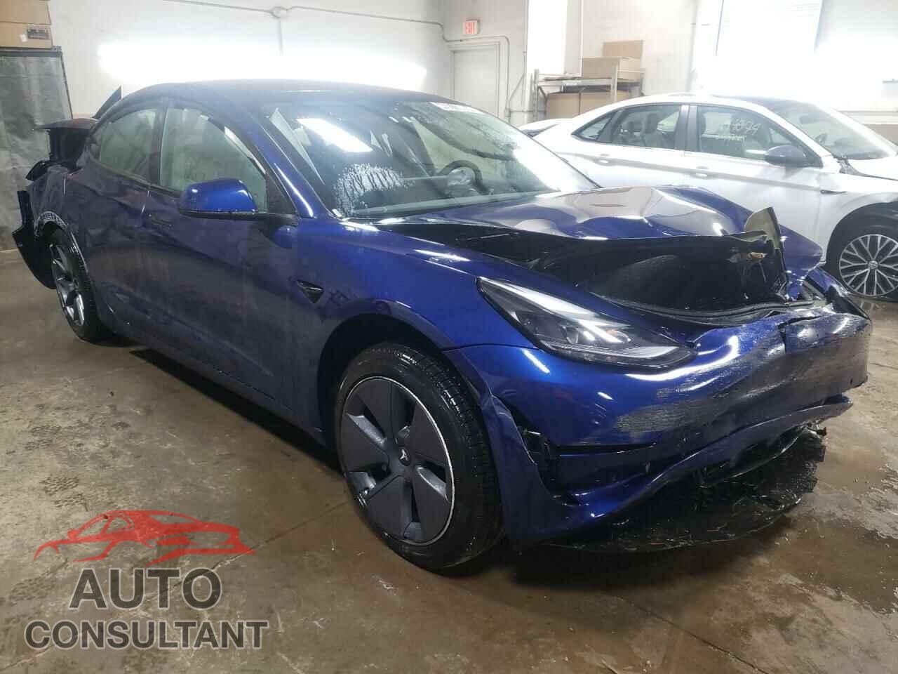 TESLA MODEL 3 2022 - 5YJ3E1EA5NF372545