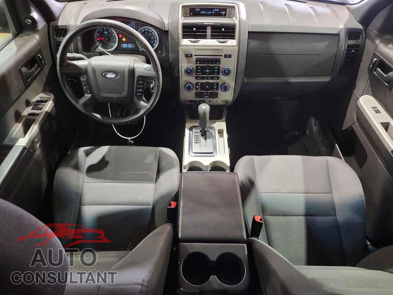 FORD ESCAPE 2011 - 1FMCU9D78BKB68467