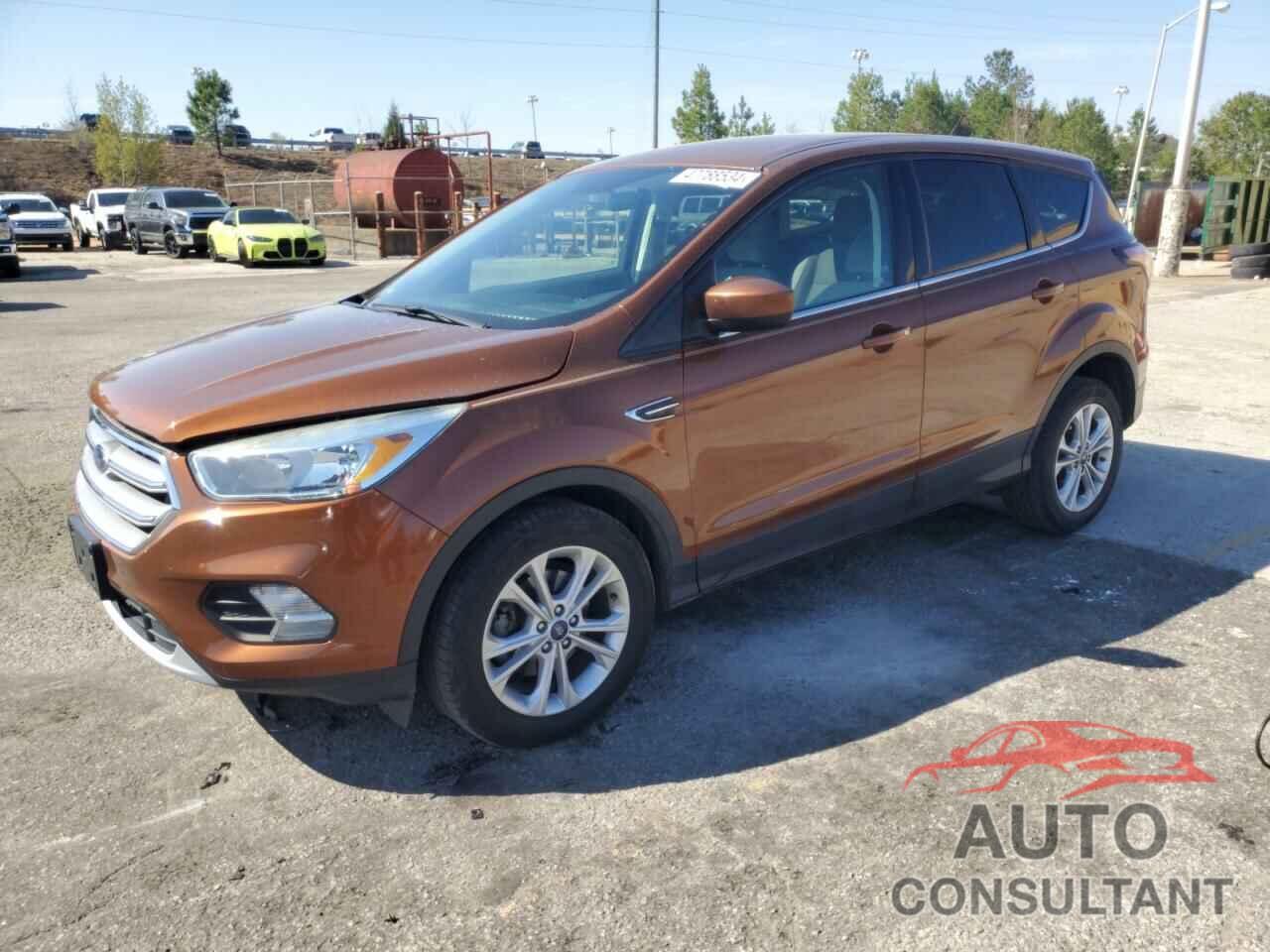 FORD ESCAPE 2017 - 1FMCU0GD6HUE83813