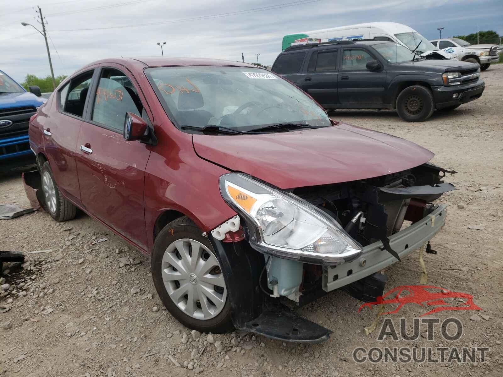 NISSAN VERSA 2019 - 3N1CN7AP8KL846968