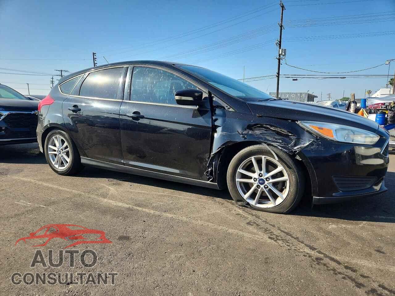 FORD FOCUS 2016 - 1FADP3K29GL271232