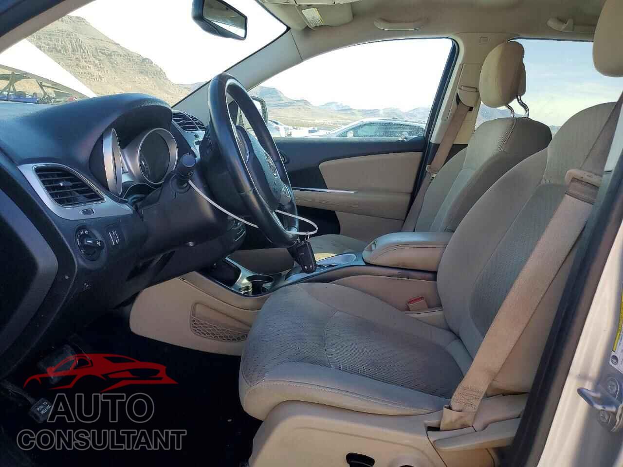 DODGE JOURNEY 2014 - 3C4PDCBB5ET263808