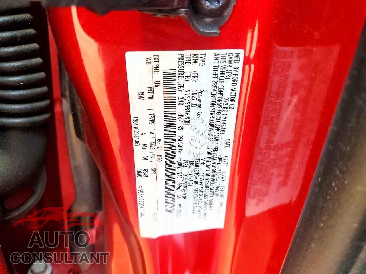 FORD FOCUS 2012 - 1FAHP3F22CL104233