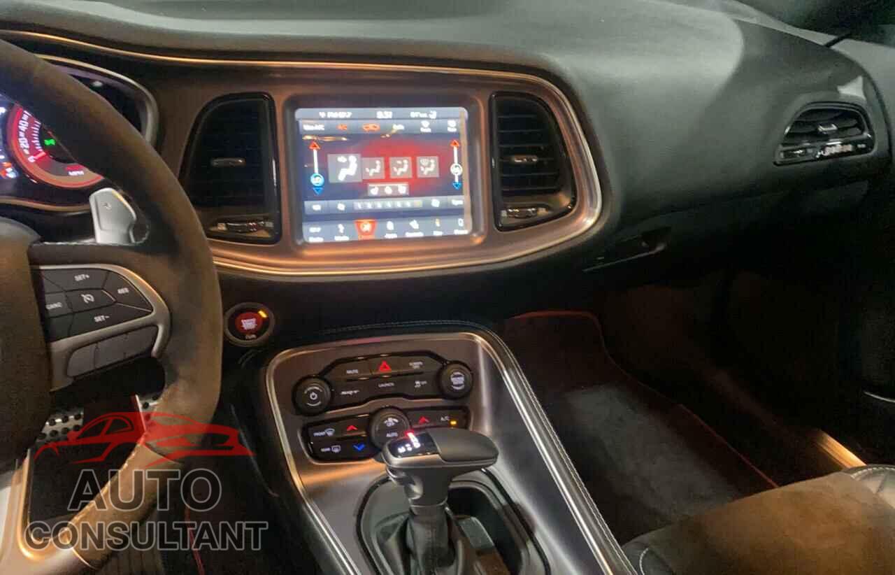 DODGE CHALLENGER 2018 - 2C3CDZH90JH103073